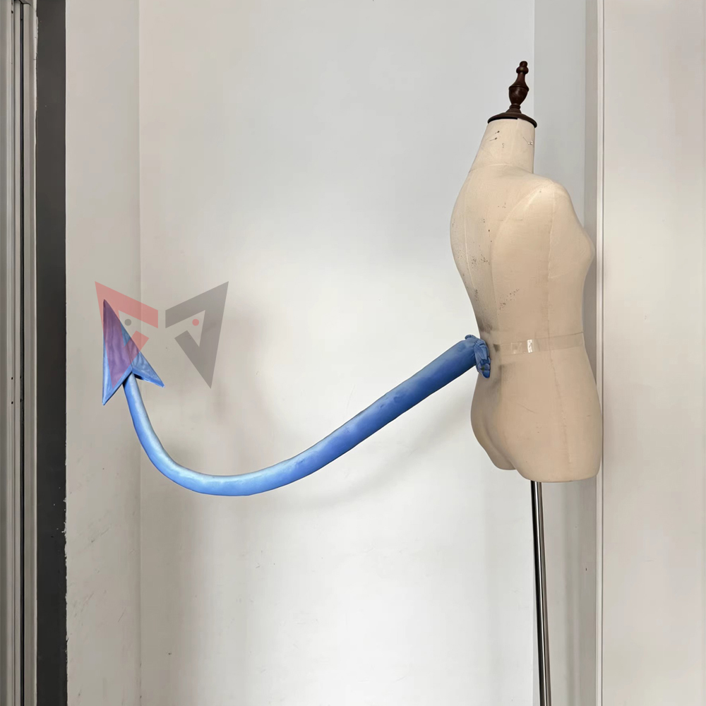 Cosplay Prop Works - إكسسوارات تنكرية جديدة لشخصية جيستر لافوري