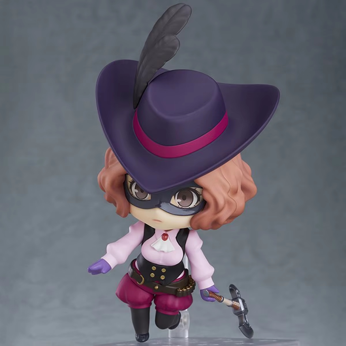 100 قطعة أصلية متوفرة في المخز - مراجعة Good Smile Company Nendoroid وسعره